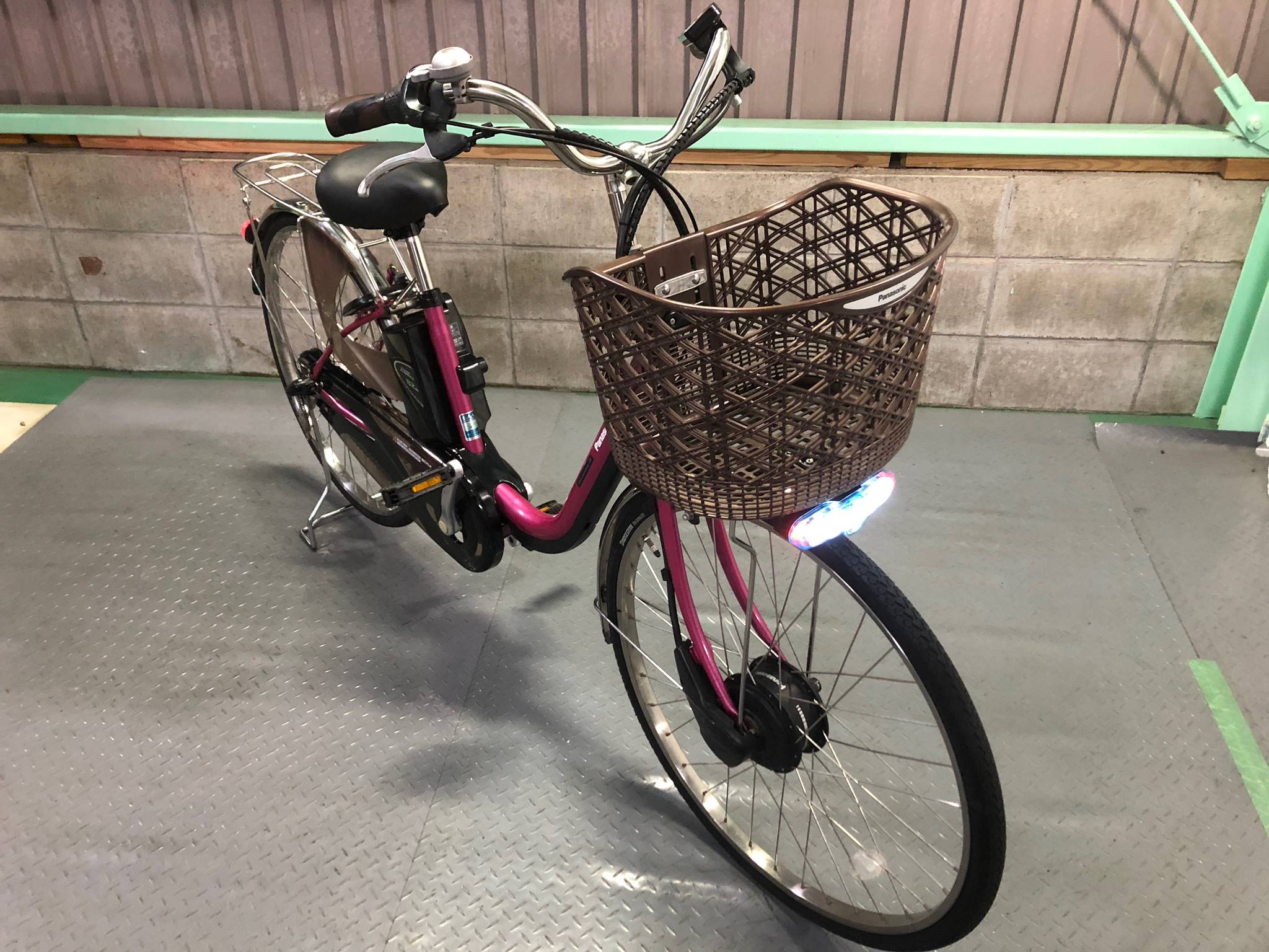 SOLD OUT】電動自転車 パナソニック ビビチャージ ピンク 26インチ 大