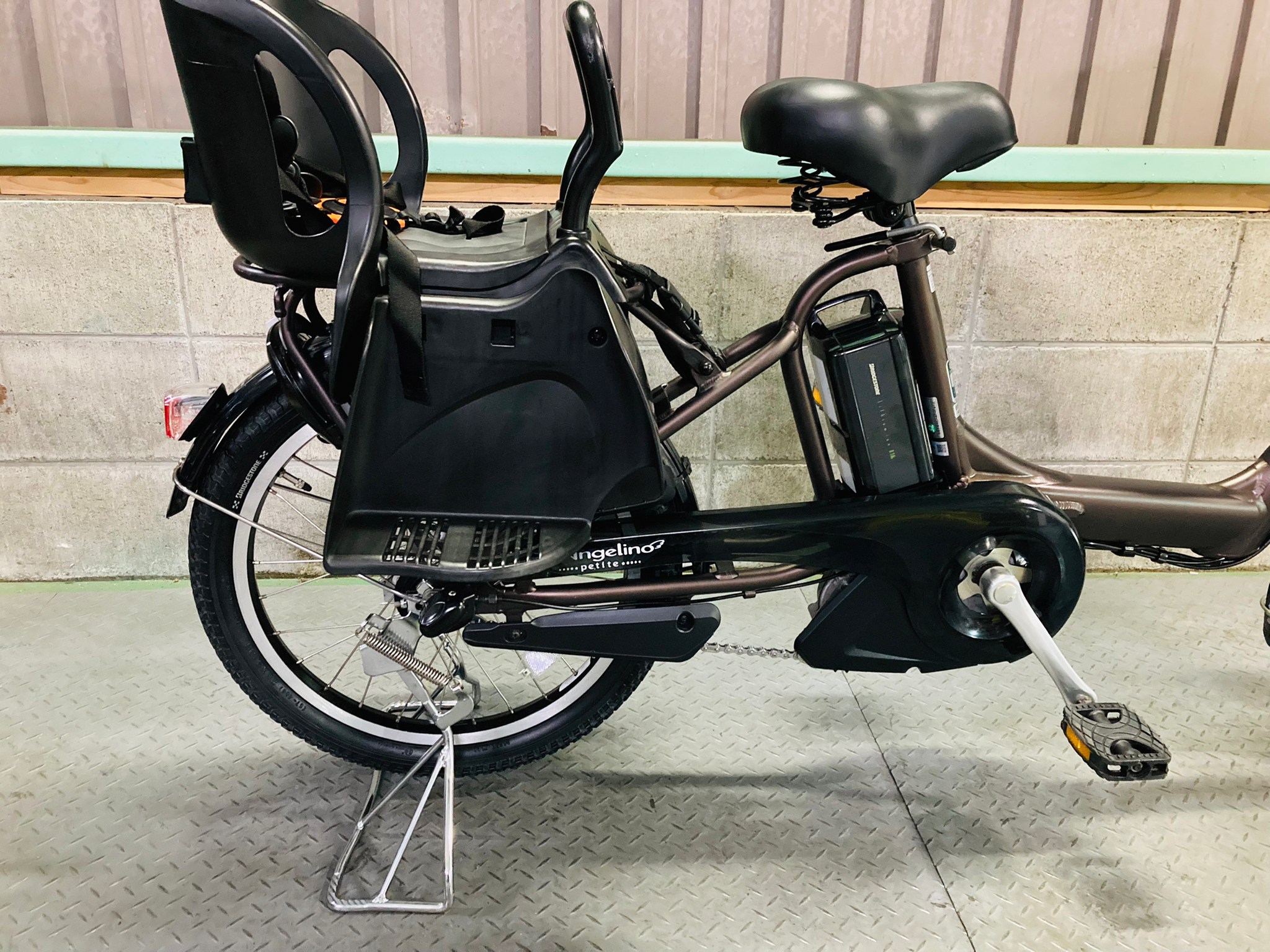 店舗良い タイヤ新品 電動自転車 バッテリー良品 子供乗せ 20インチ