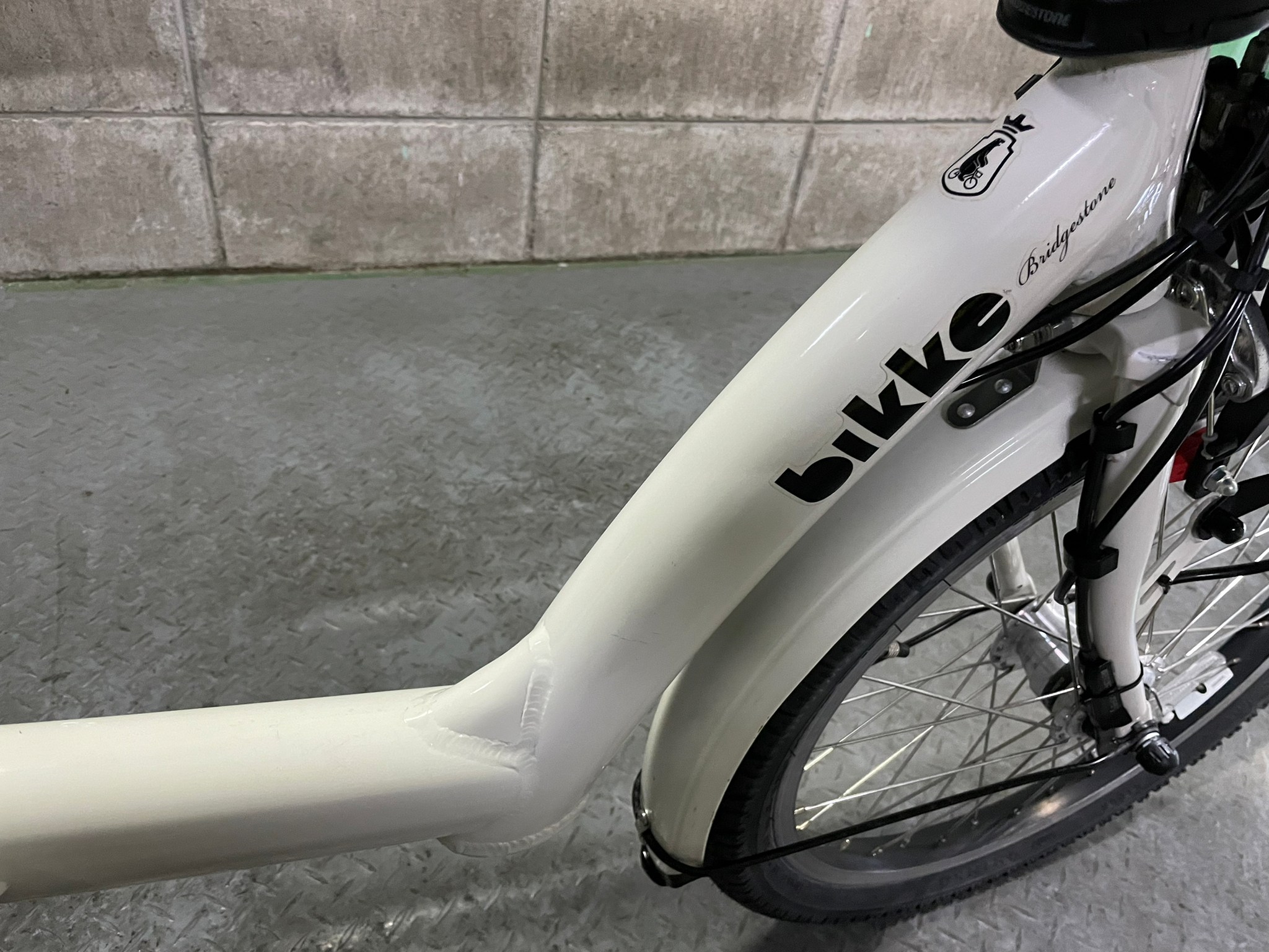 電動自転車 ブリヂストン 大人気 bikke 20インチ 子供乗せ 13.2Ah