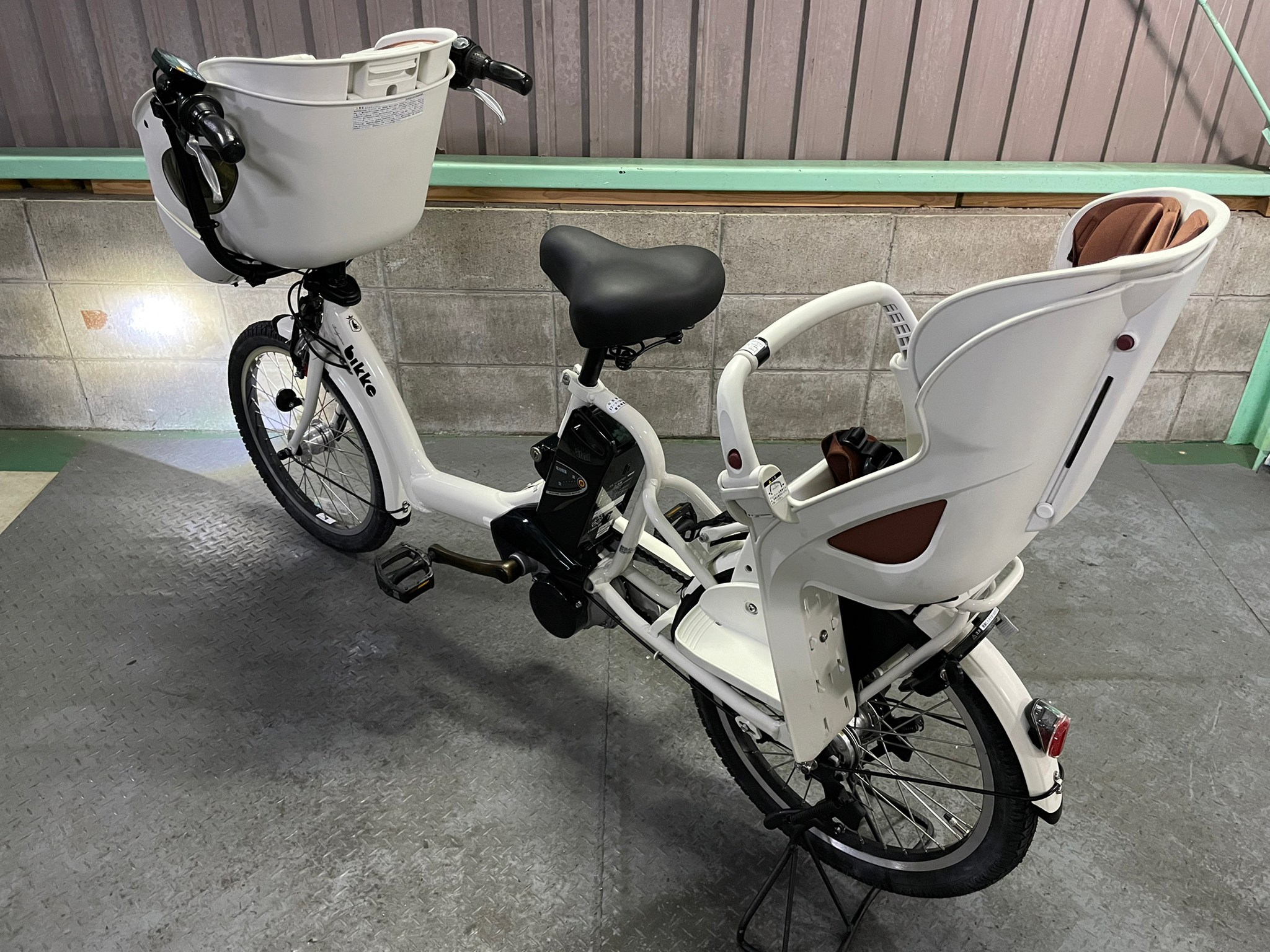 電動自転車 ブリヂストン bikke 20インチ 子供乗せ  063002