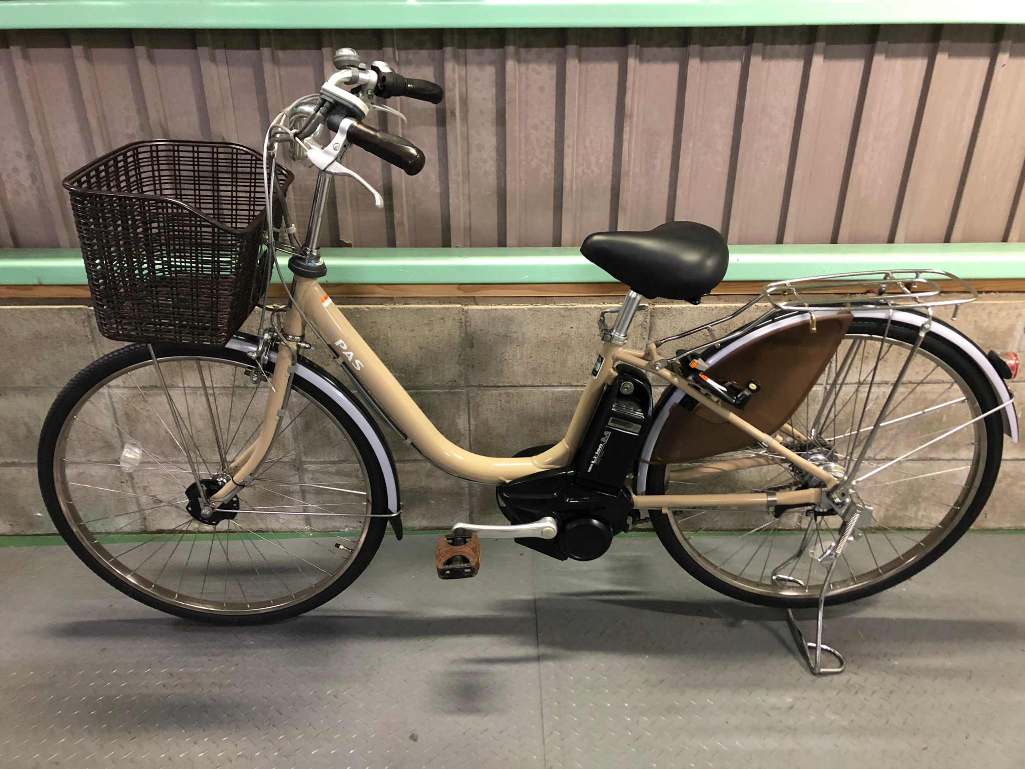 SOLD OUT】電動自転車 ヤマハ PAS パス ６Ah ベージュ | 国産・中古の 