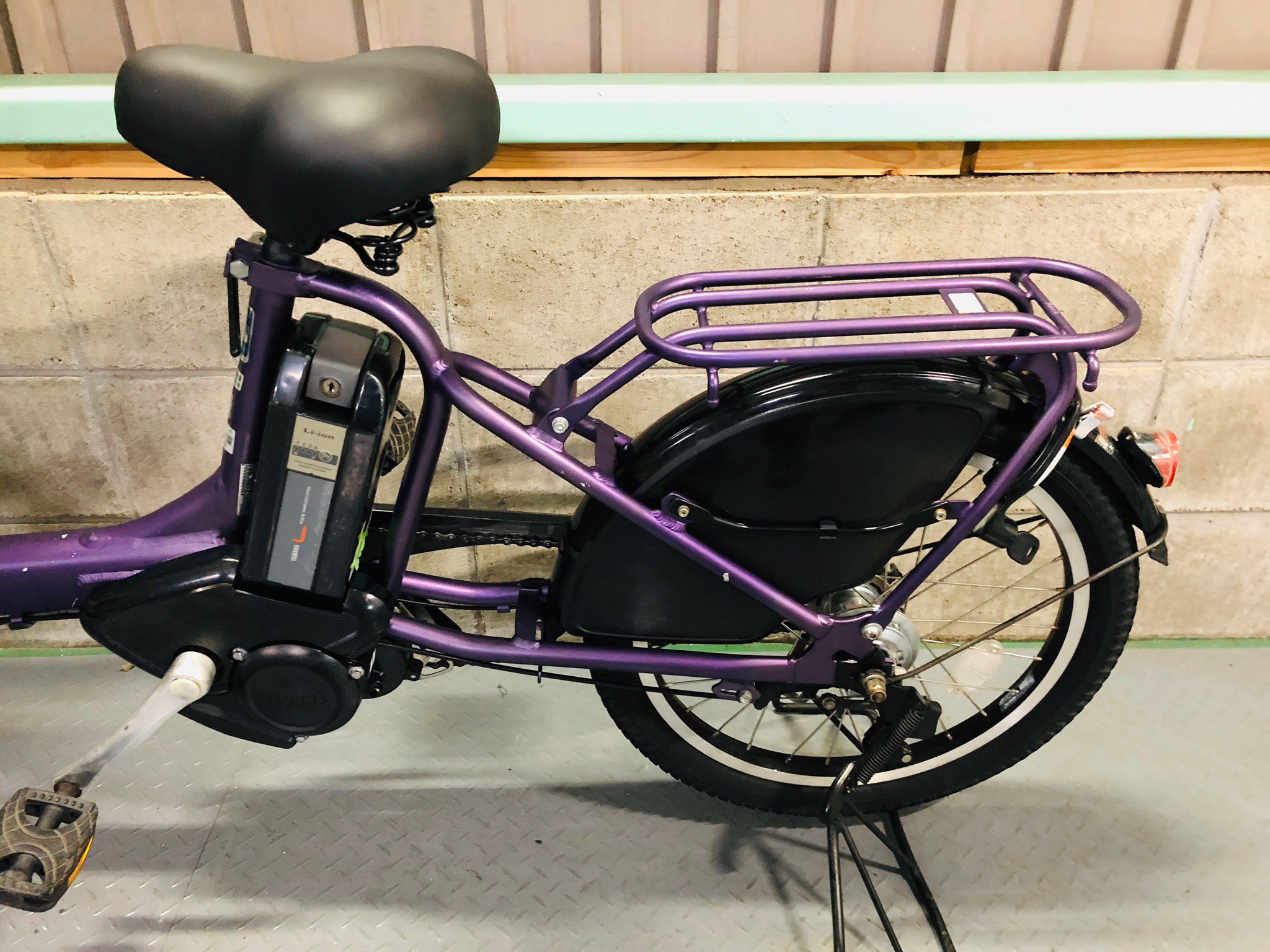 SOLD OUT】電動自転車 ヤマハ PAS Kiss 20インチ 子供乗せ 紫 大容量8Ah | 国産・中古の激安電動アシスト自転車を販売MIZO  COOL（ミゾクール）