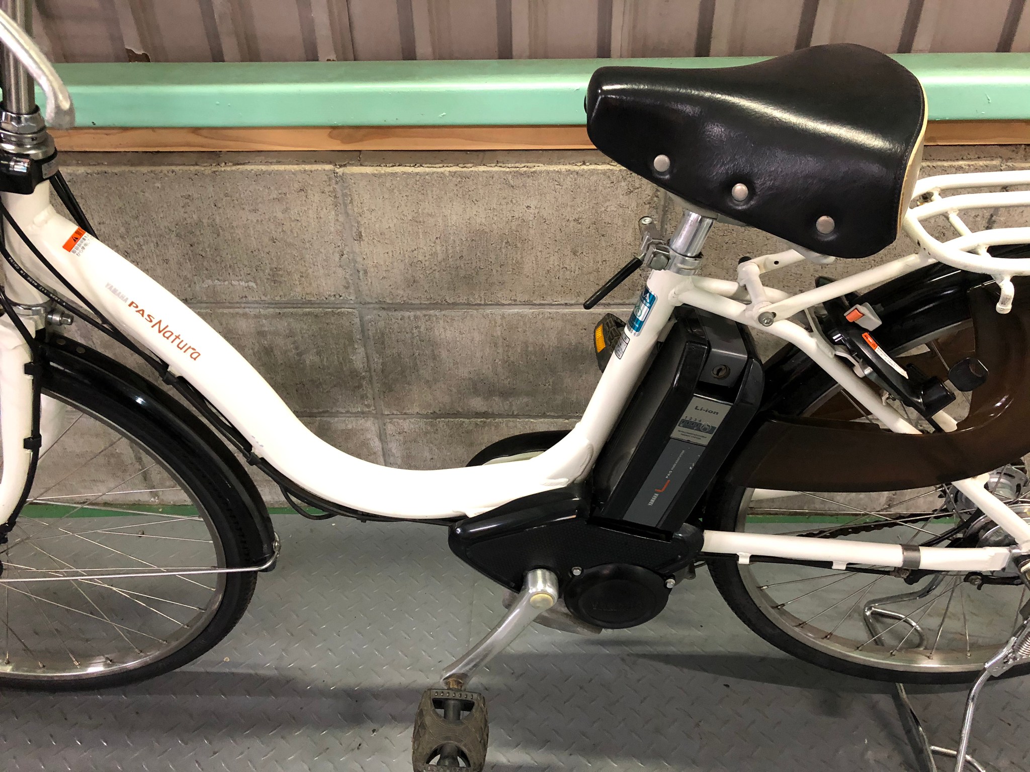 SOLD OUT】電動自転車 ヤマハ PASナチュラ 24インチ タイヤ前後新品 