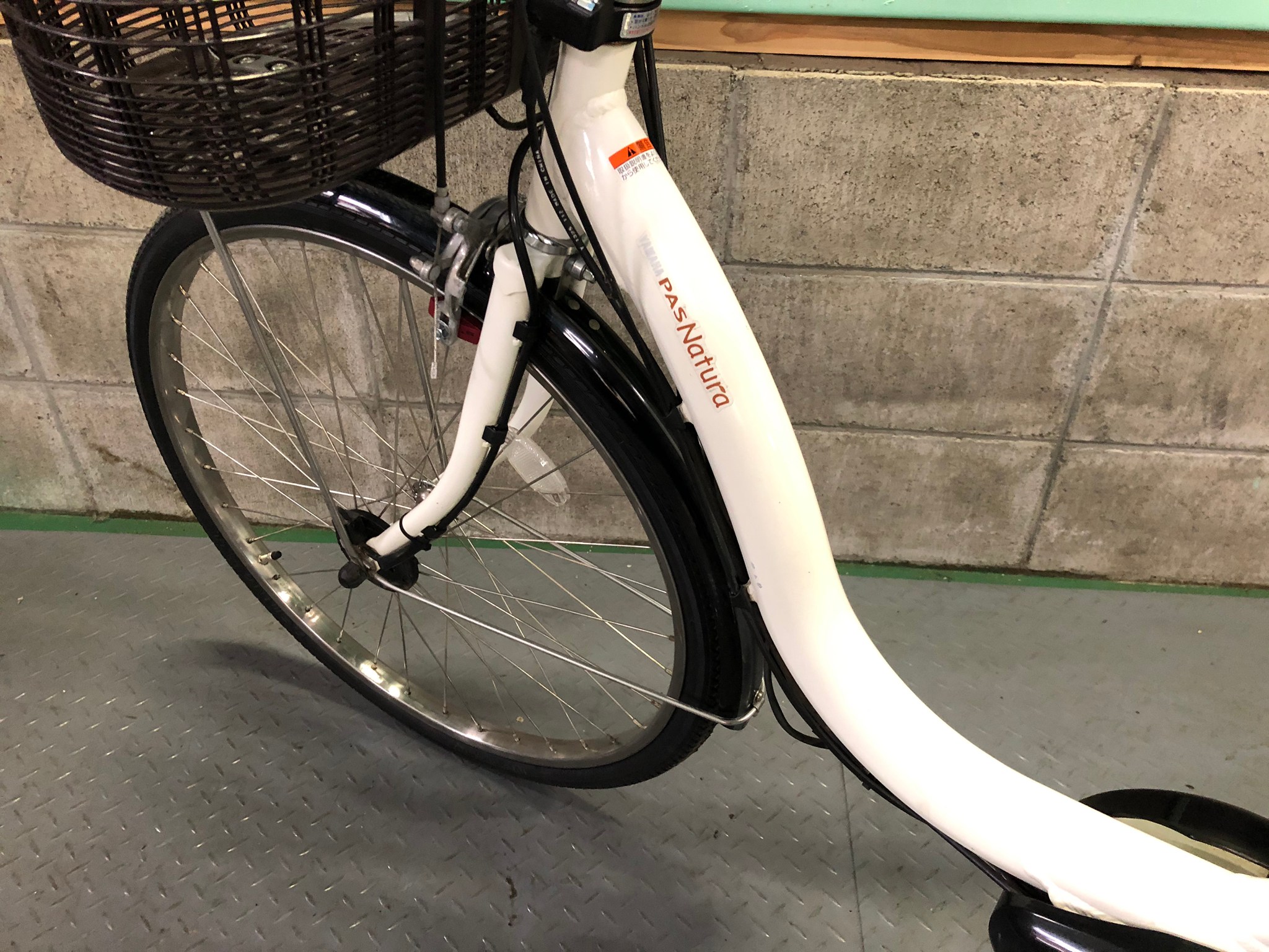 SOLD OUT】電動自転車 ヤマハ PASナチュラ 24インチ タイヤ前後新品 ...