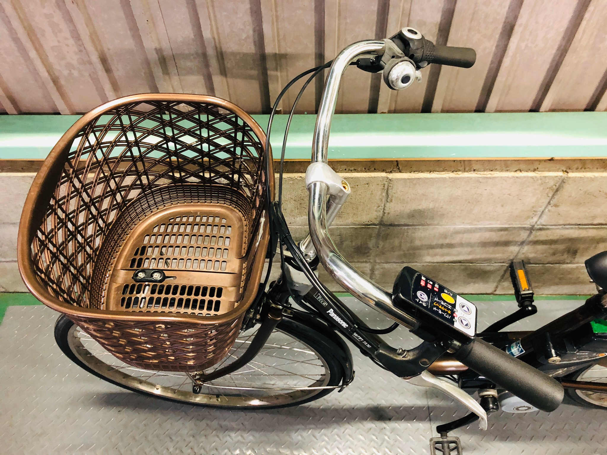 SOLD OUT】電動自転車 パナソニック リチウムVIVI 26インチ ブラウン 