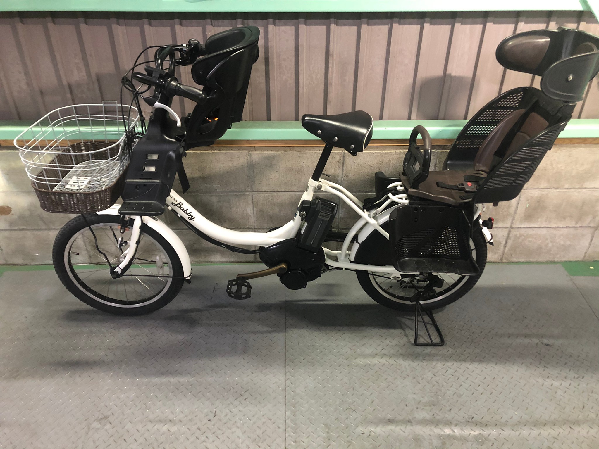 5275 電動自転車ヤマハ子供のせ 20インチ ハイクオリティ ホワイト-